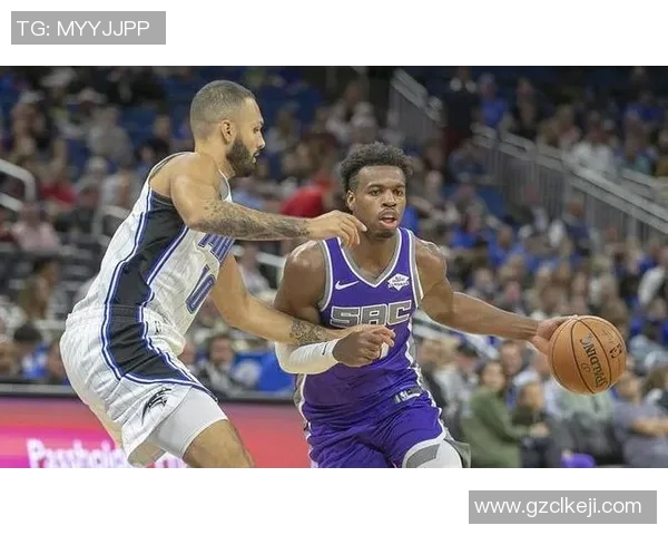 冲突升级!三分王与教练发生激烈争执 冲突升级!三分王与教练发生激烈争执